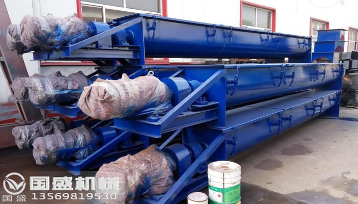 糞便蛟龍輸送機 糞便蛟龍輸送機